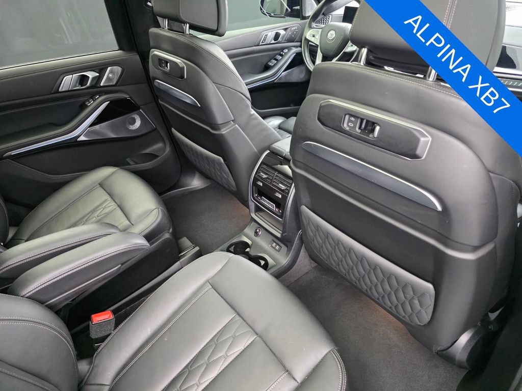 Used 2024 BMW ALPINA XB7 AWD/4WD image 31