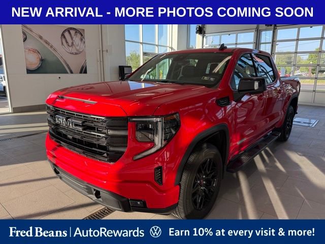 Used 2022 GMC Sierra 1500 Elevation w/ Elevation Premium Package AWD/4WD image 2