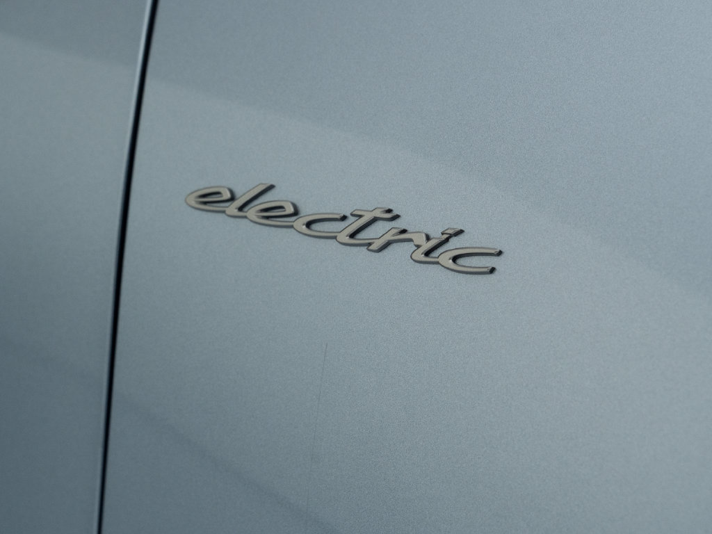 New 2026 Porsche Cayenne Turbo AWD/4WD image 53