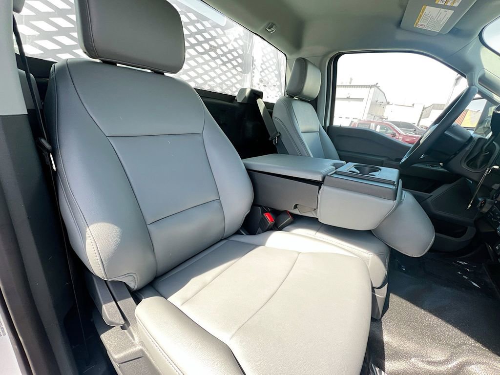 New 2025 Ford F450 XL w/ XL Chrome Package image 15