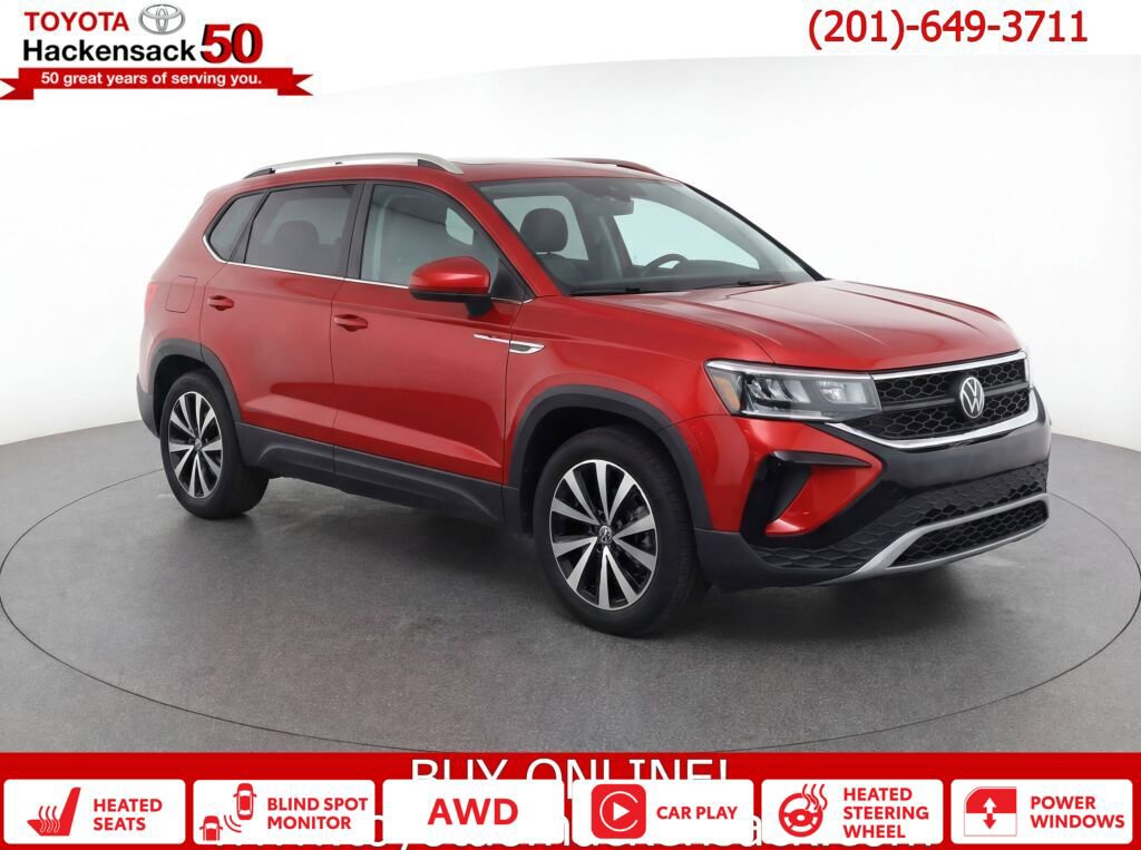 Used 2023 Volkswagen Taos SE w/ Panoramic Sunroof Package AWD/4WD image 1