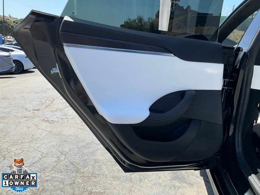 Used 2026 Tesla Model S Plaid AWD/4WD image 38