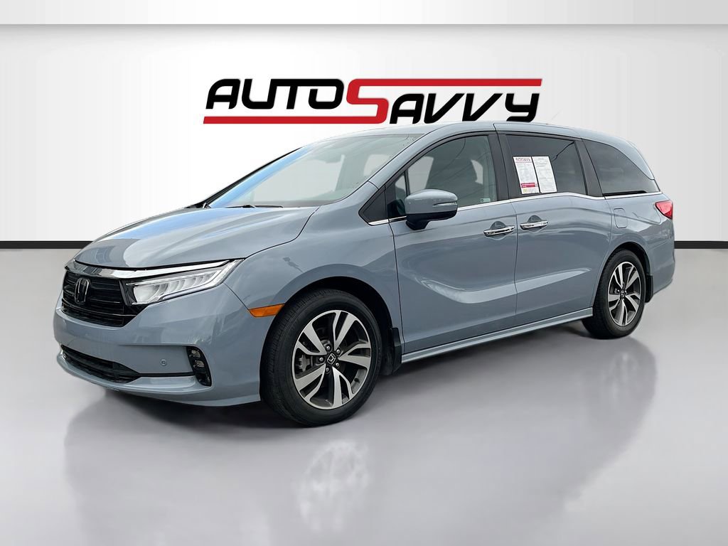 Used 2024 Honda Odyssey Touring image 3