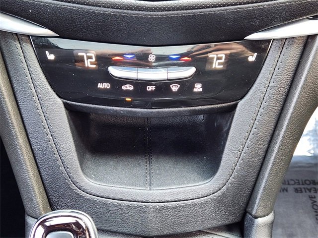 Used 2024 Cadillac XT6 Luxury w/ LPO, Floor Liner Package image 15