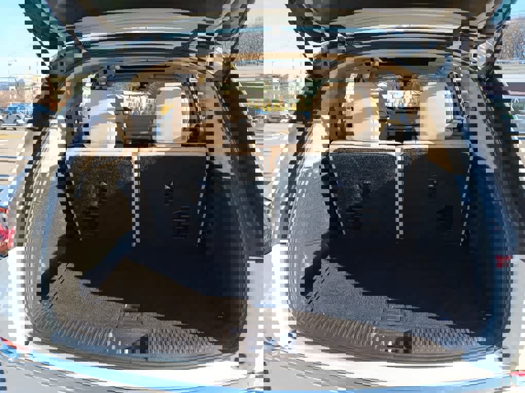 Used 2023 Acura MDX SH-AWD w/ Technology Package image 24