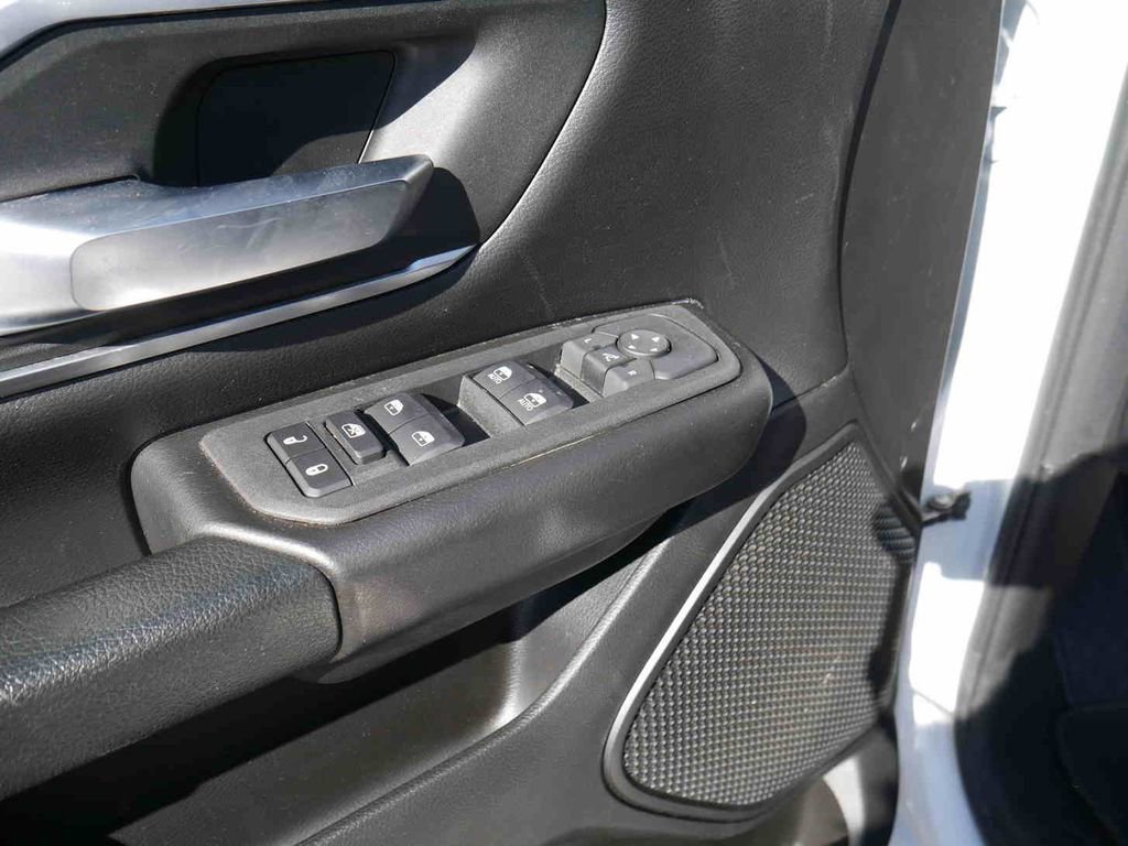Used 2025 RAM 1500 Big Horn image 26