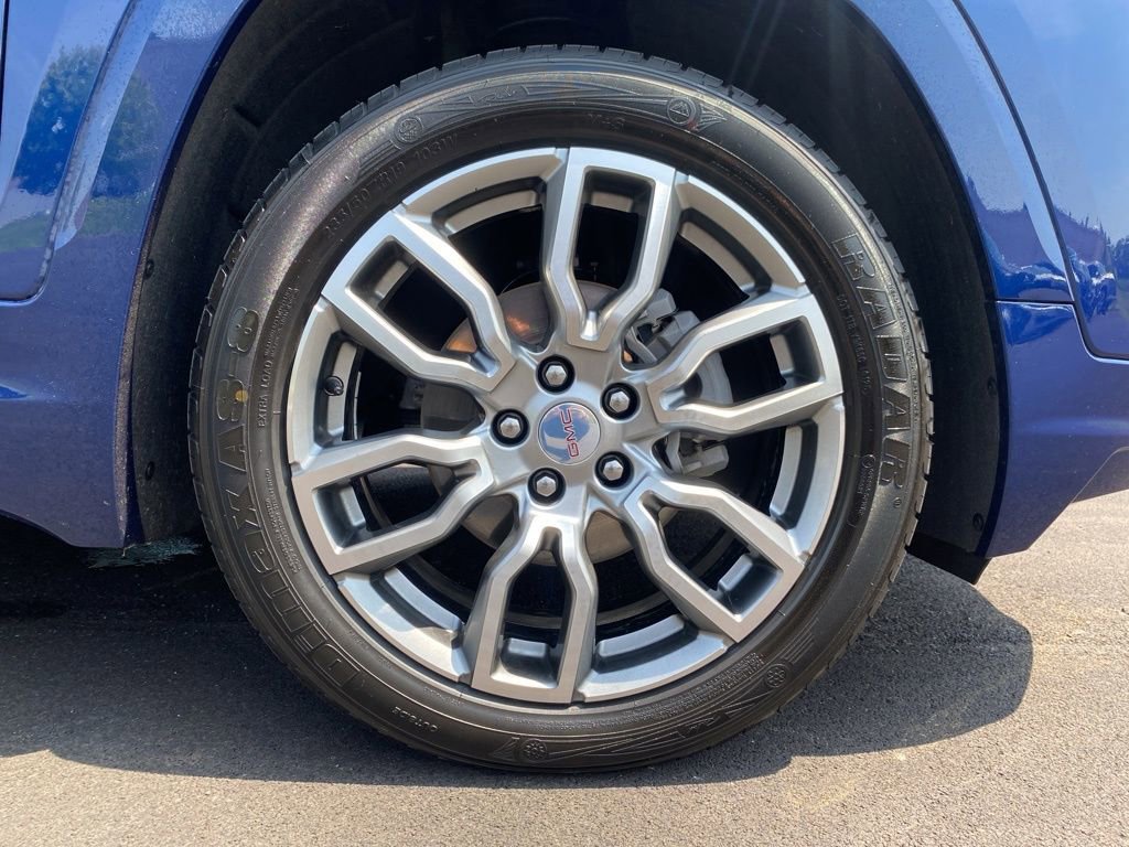 Used 2023 GMC Terrain Denali image 37