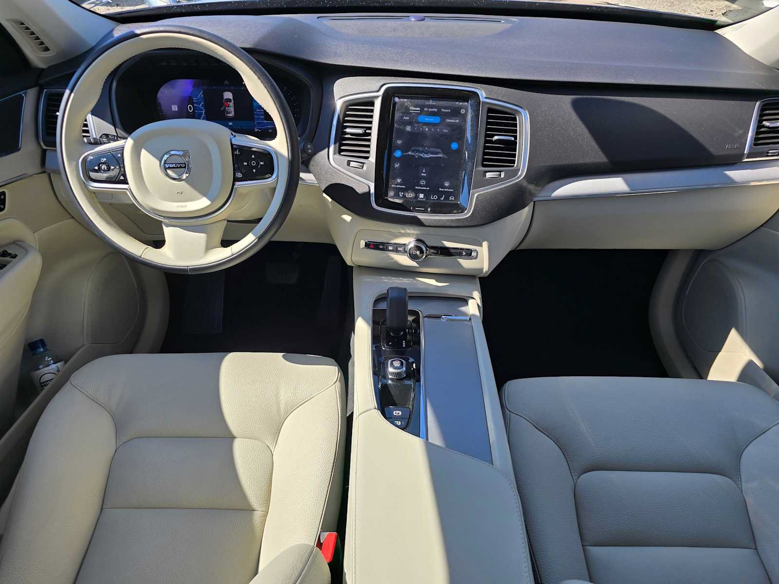 Used 2023 Volvo XC90 B5 Core w/ Protection Package Premier AWD/4WD image 20