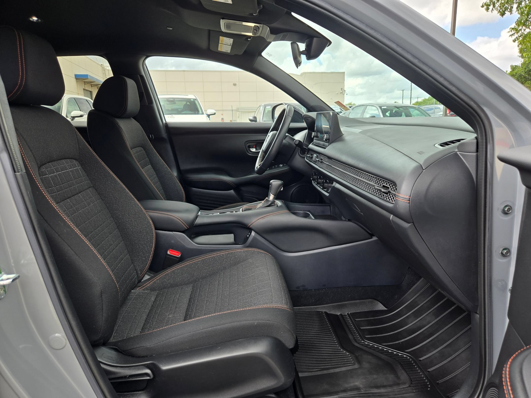 Certified 2024 Honda HR-V Sport image 27