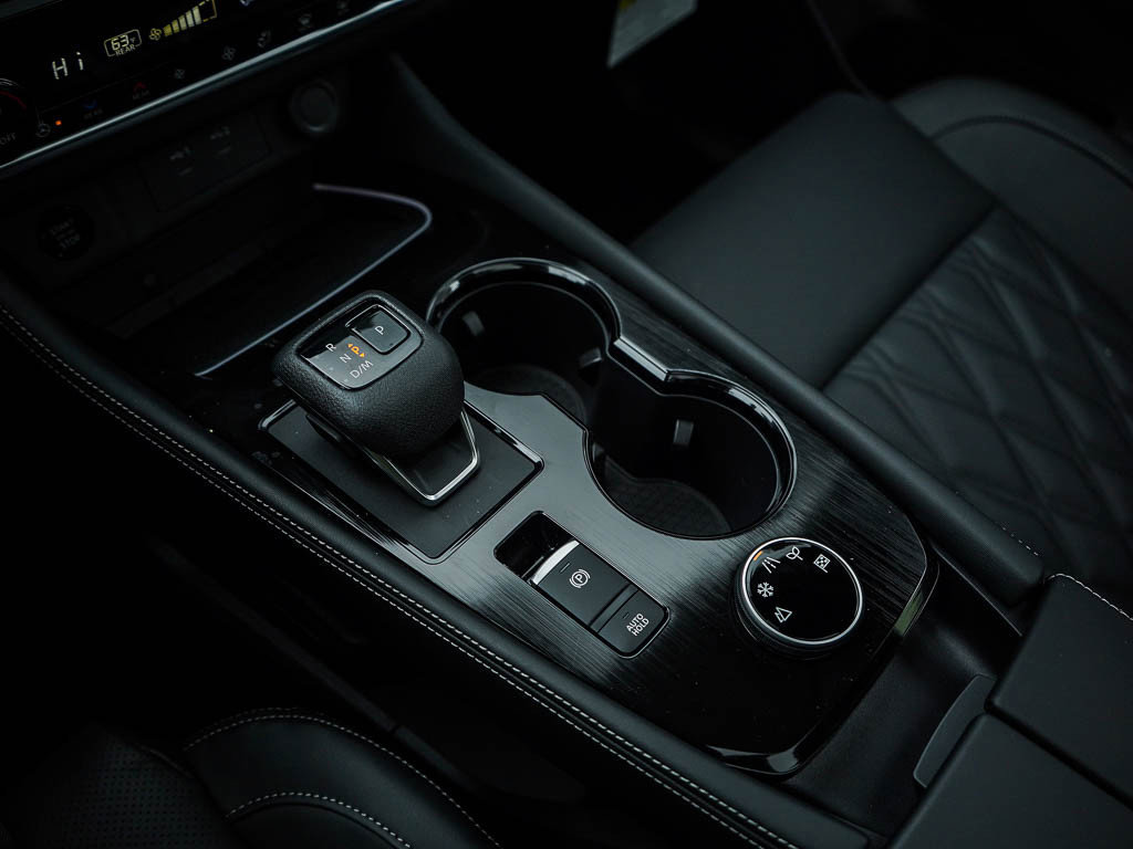 New 2026 Nissan Rogue Platinum image 27