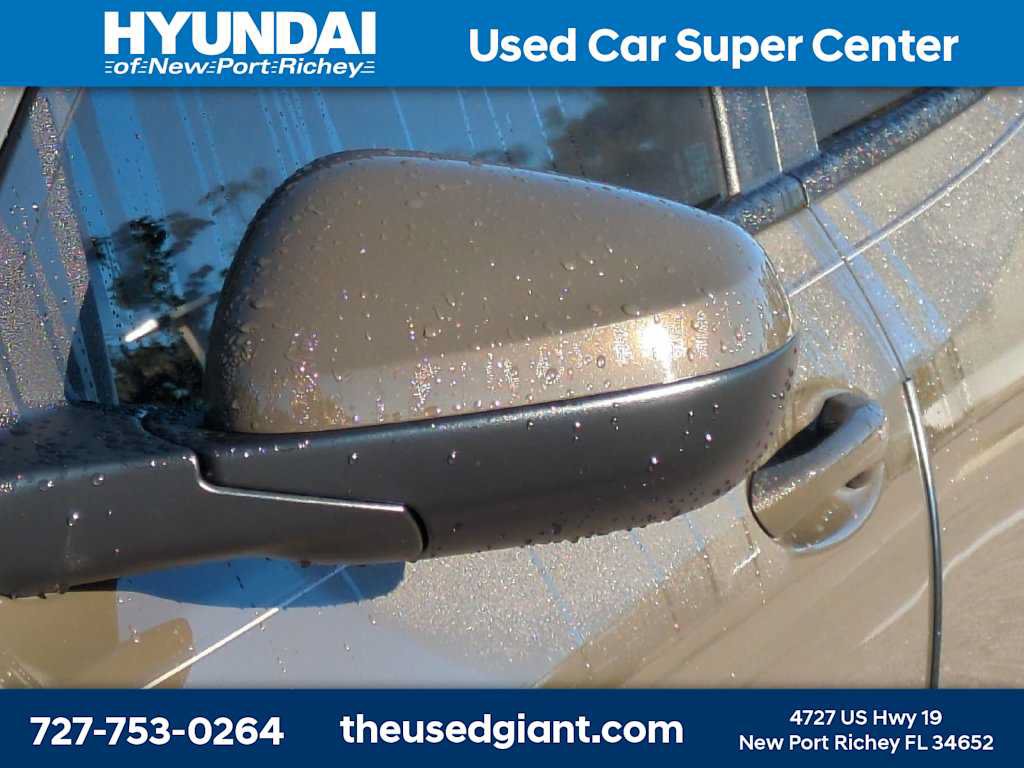 Used 2024 Chevrolet Trax LT w/ Driver Confidence Package FWD image 11