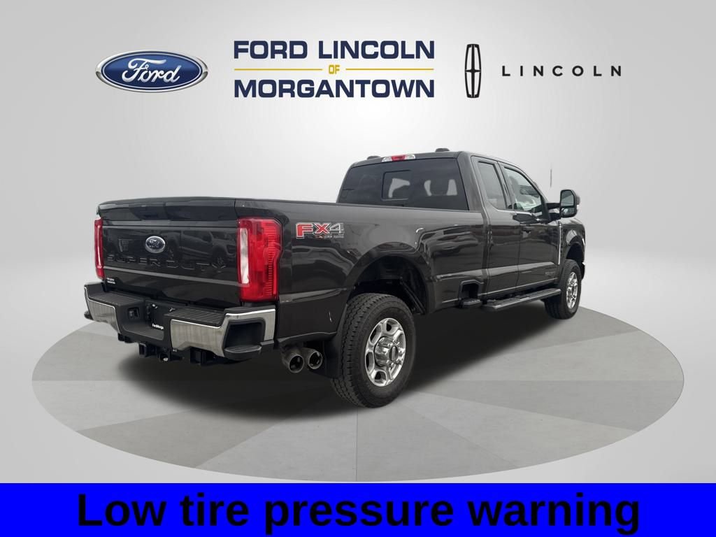 Used 2025 Ford F350 XLT image 7