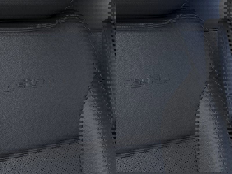 New 2026 GMC Yukon Denali w/ Sun & Power Step Package image 21