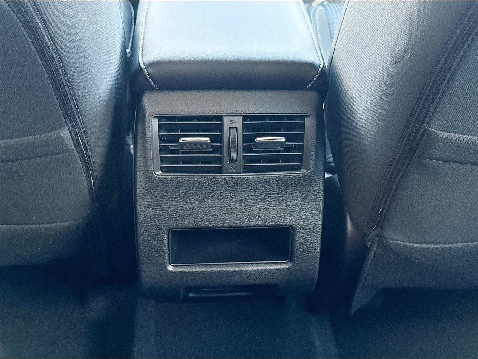 New 2026 Mitsubishi Outlander ES FWD image 19