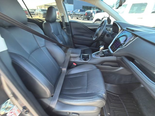 Used 2020 Subaru Outback Limited image 11
