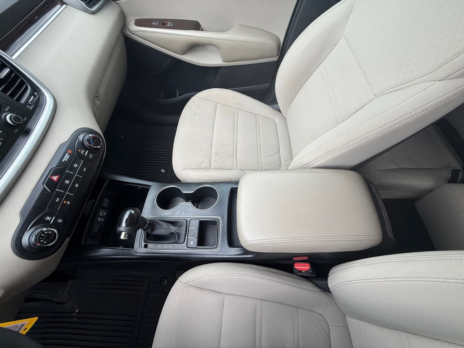 Used 2017 Kia Sorento LX FWD image 17