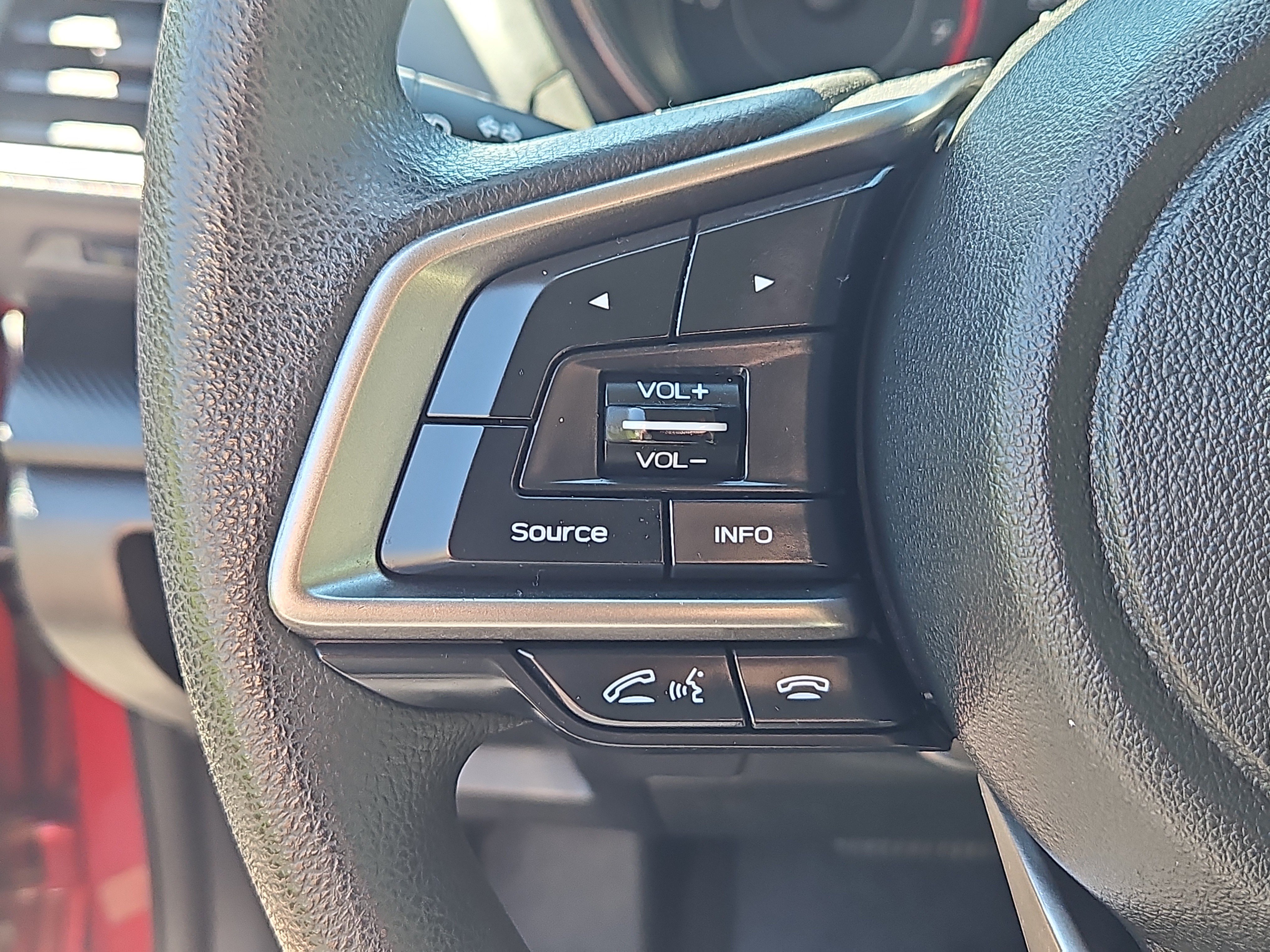 Used 2018 Subaru Impreza 2.0i AWD/4WD image 16