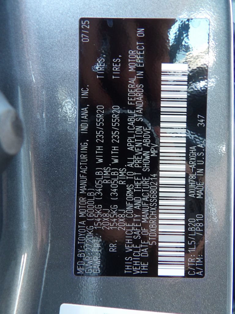 Used 2025 Toyota Highlander Limited AWD/4WD image 37