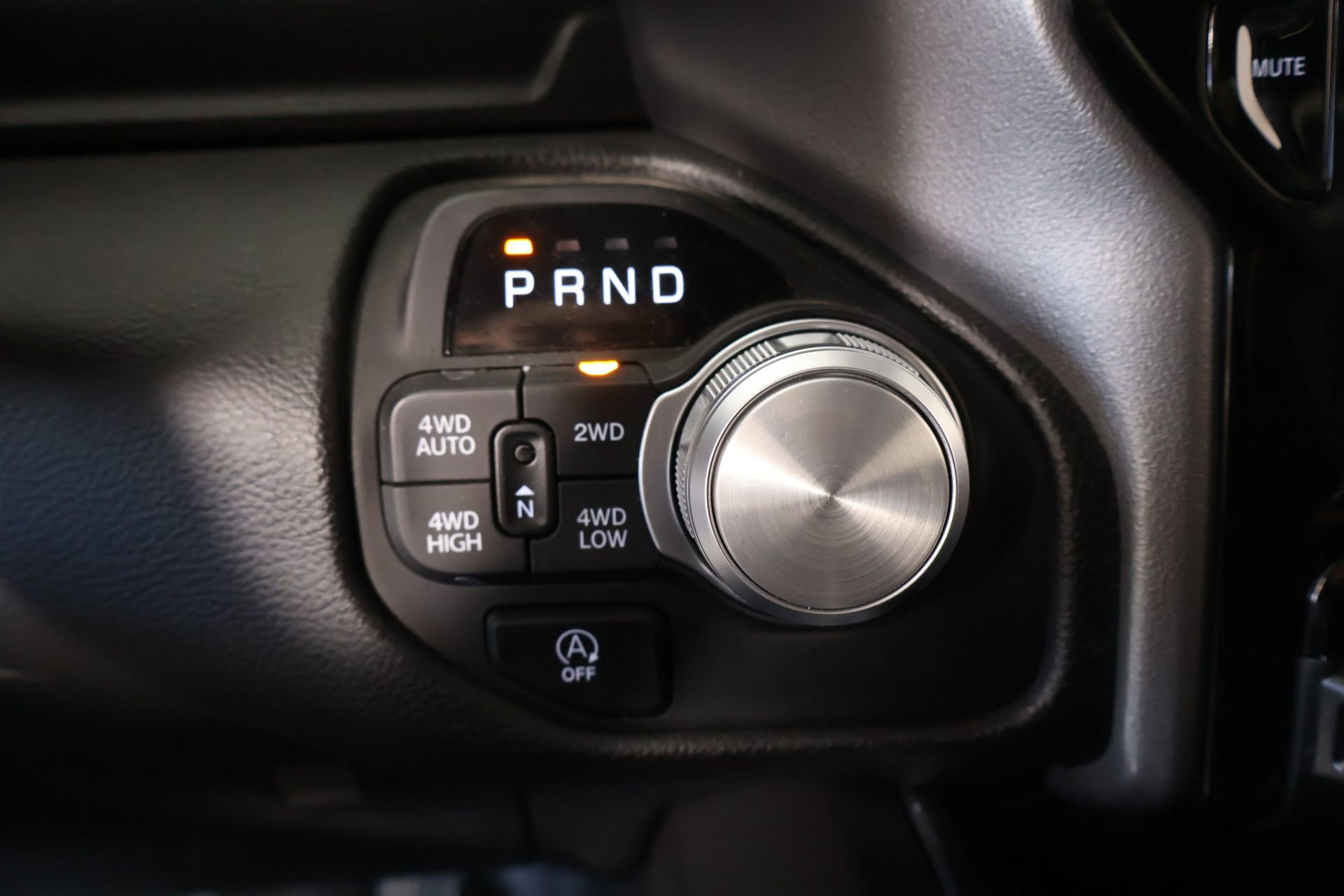 Used 2025 RAM 1500 Laramie w/ Sport Appearance Package image 9