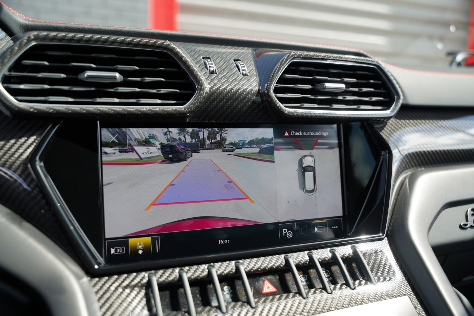 Used 2023 Lamborghini Urus S image 17