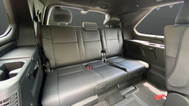 Used 2025 Toyota Sequoia Platinum w/ TRD Off-Road Package AWD/4WD image 27