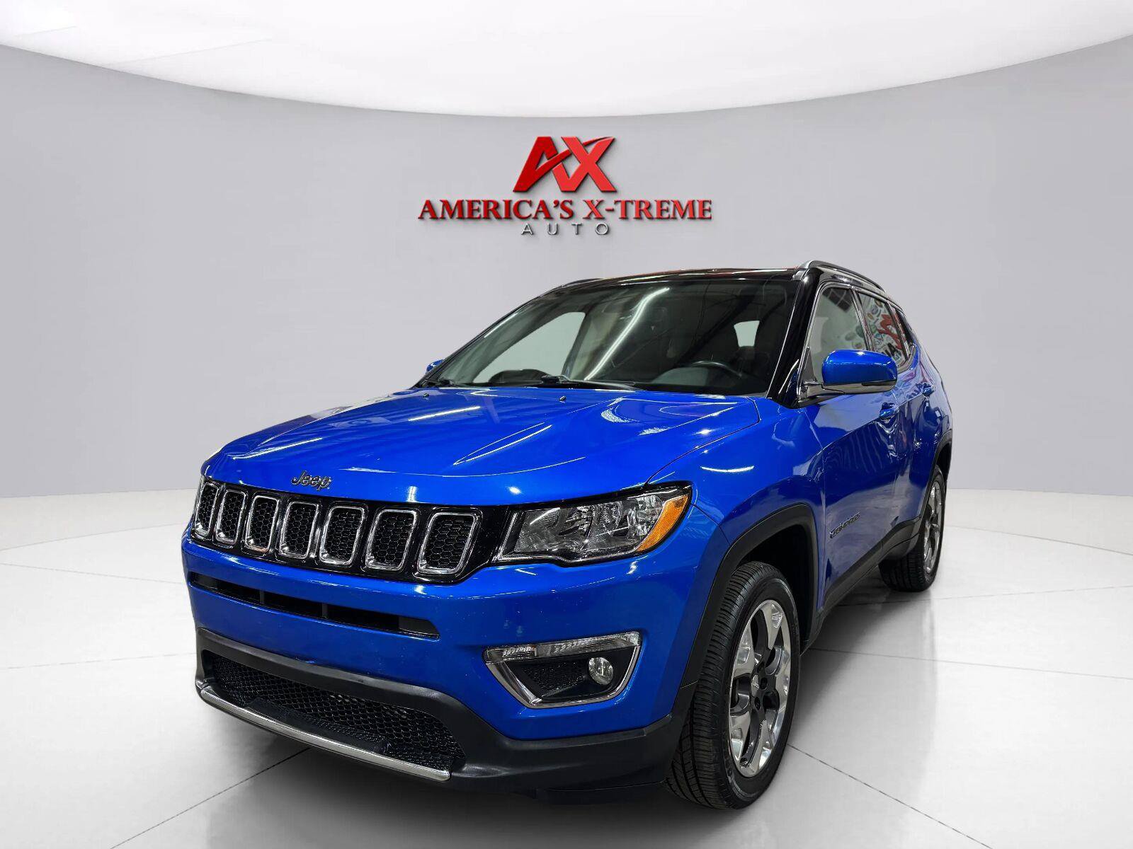Used 2019 Jeep Compass Limited AWD/4WD image 2