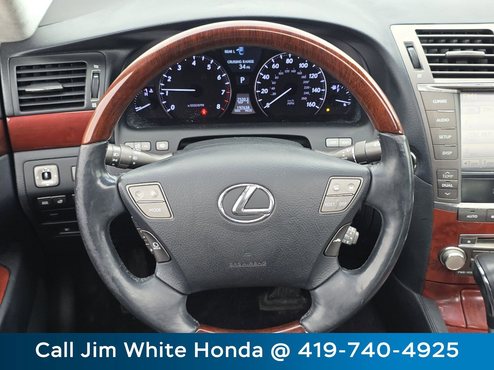 Used 2011 Lexus LS 460 L w/ Luxury Pkg image 27