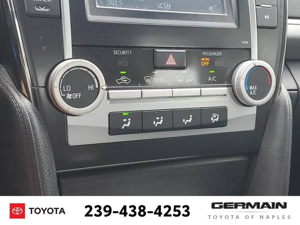 Used 2013 Toyota Camry SE FWD image 31