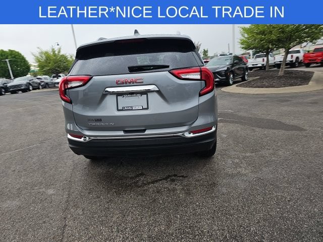Used 2024 GMC Terrain SLT FWD image 18