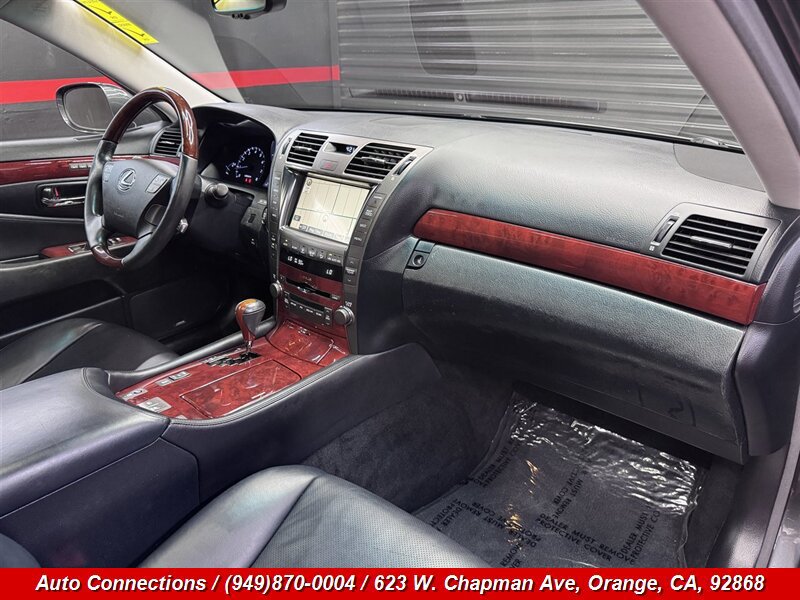 Used 2007 Lexus LS 460 RWD image 9