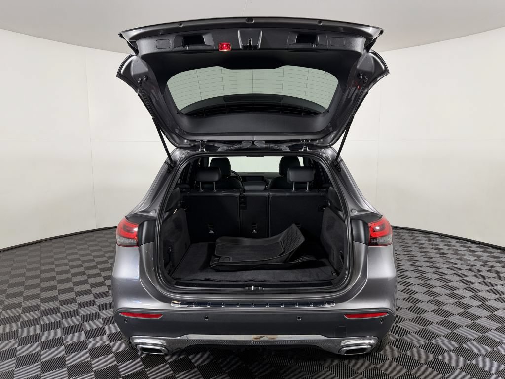 Used 2022 Mercedes-Benz GLA 250 4MATIC image 10