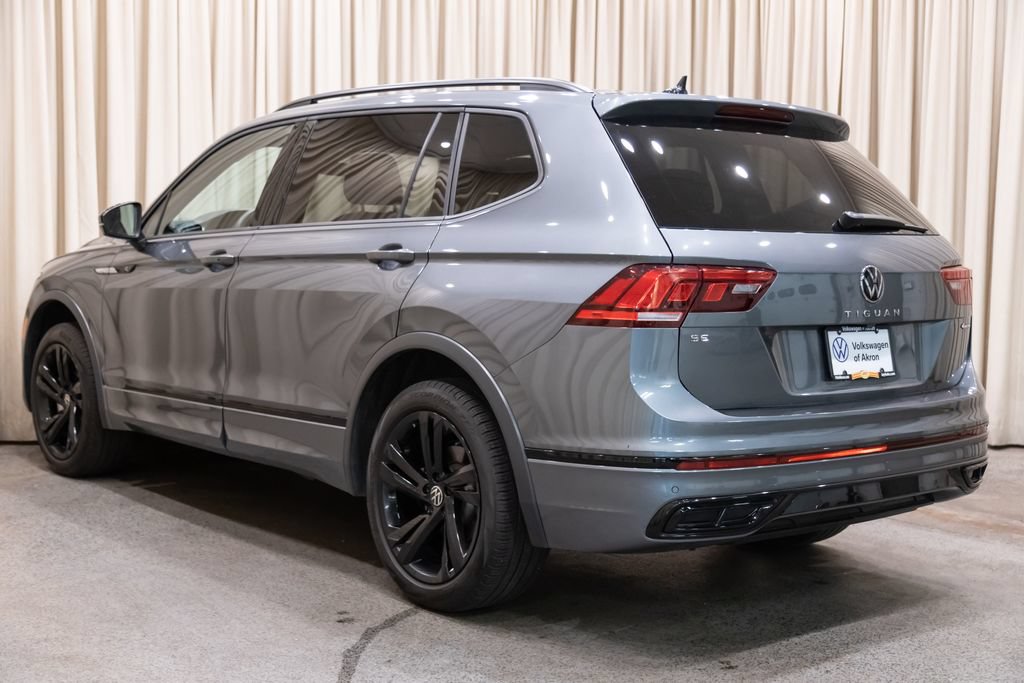 Certified 2024 Volkswagen Tiguan SE R-Line AWD/4WD image 5