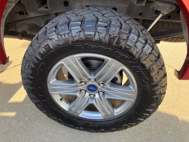Used 2019 Ford F150 XLT w/ Equipment Group 302A Luxury AWD/4WD image 27