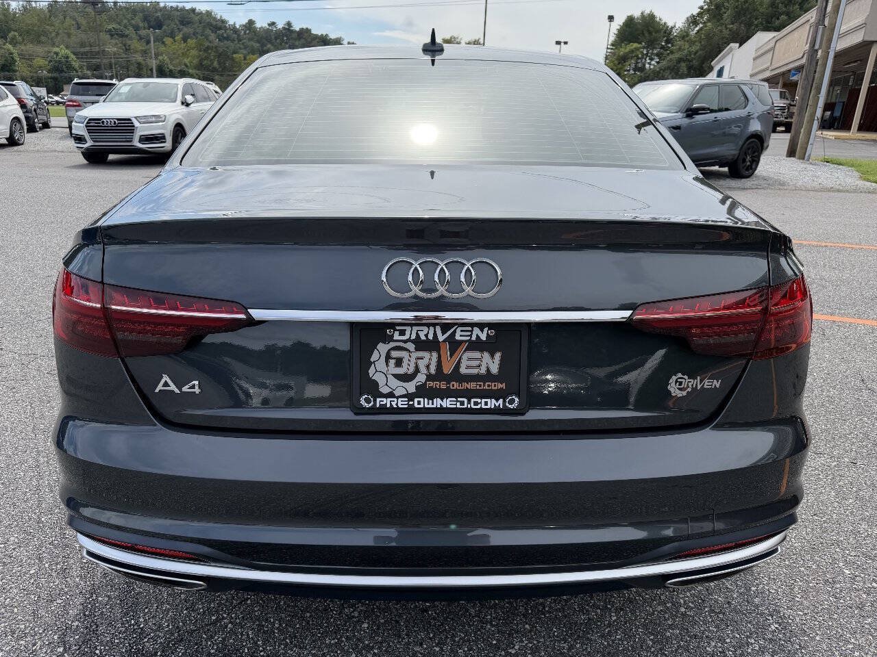 Used 2020 Audi A4 2.0T Premium w/ Convenience Package FWD image 7