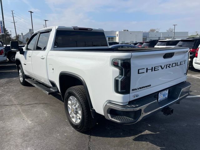 Used 2022 Chevrolet Silverado 2500 LT w/ Convenience Package image 5