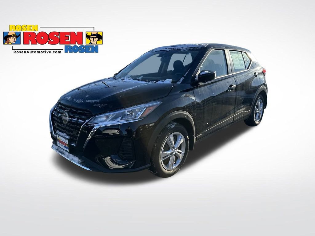 New 2025 Nissan Kicks Play S