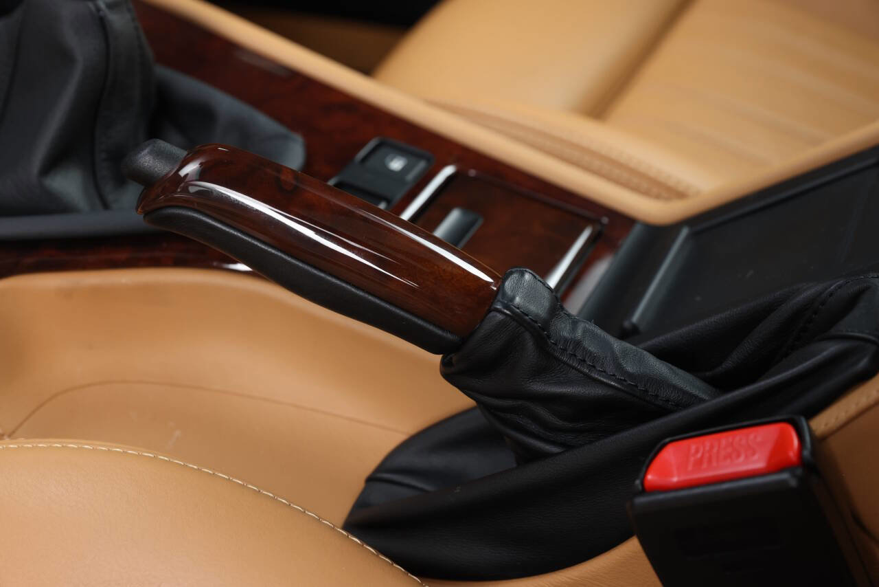 Used 2002 BMW M5 image 84