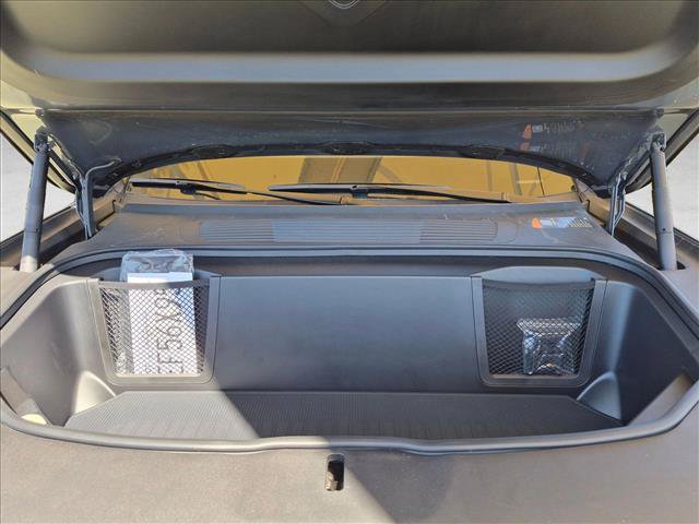 Used 2025 Rivian R1T Adventure AWD/4WD image 24