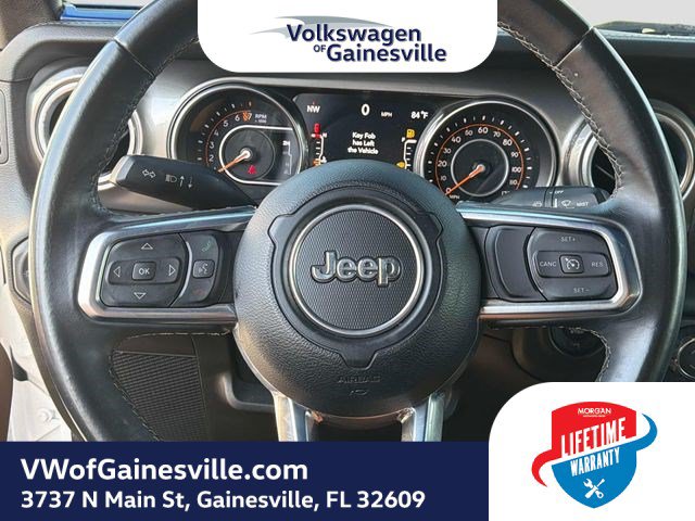 Used 2018 Jeep Wrangler Unlimited Sahara AWD/4WD image 24