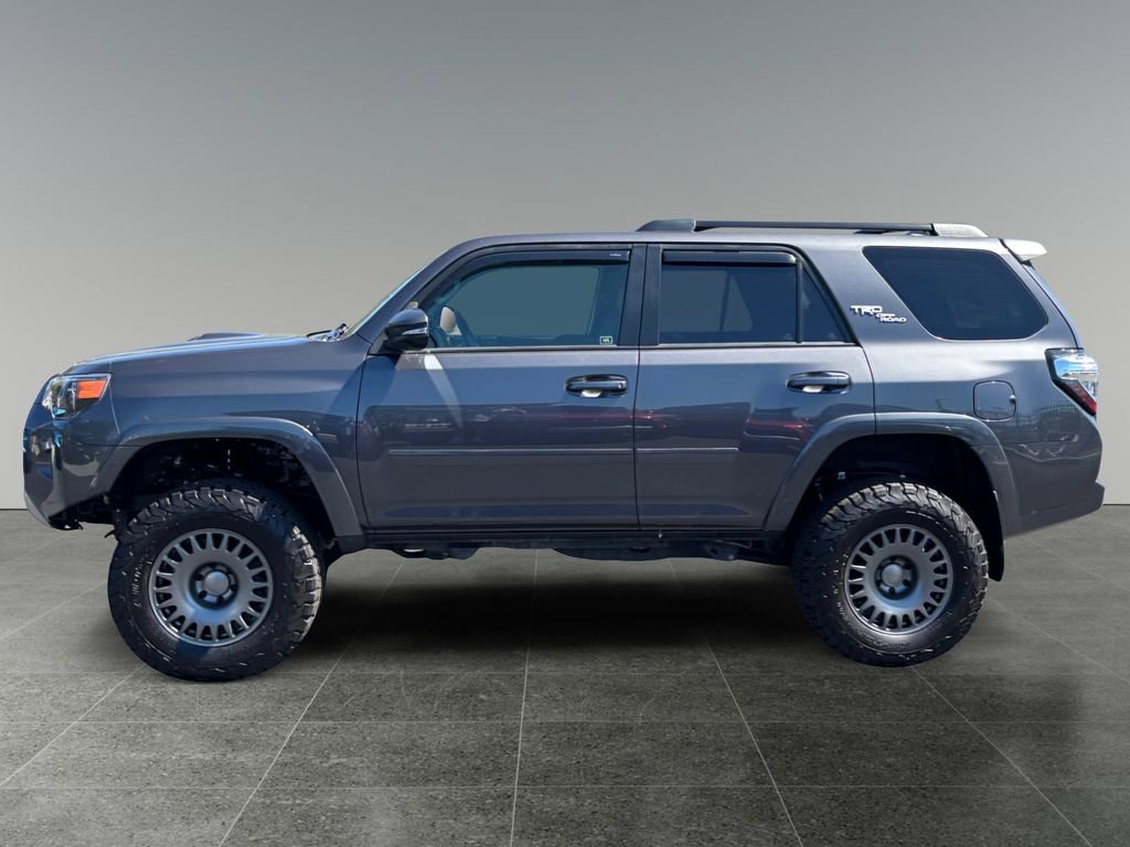 Used 2023 Toyota 4Runner TRD Off-Road Premium image 4