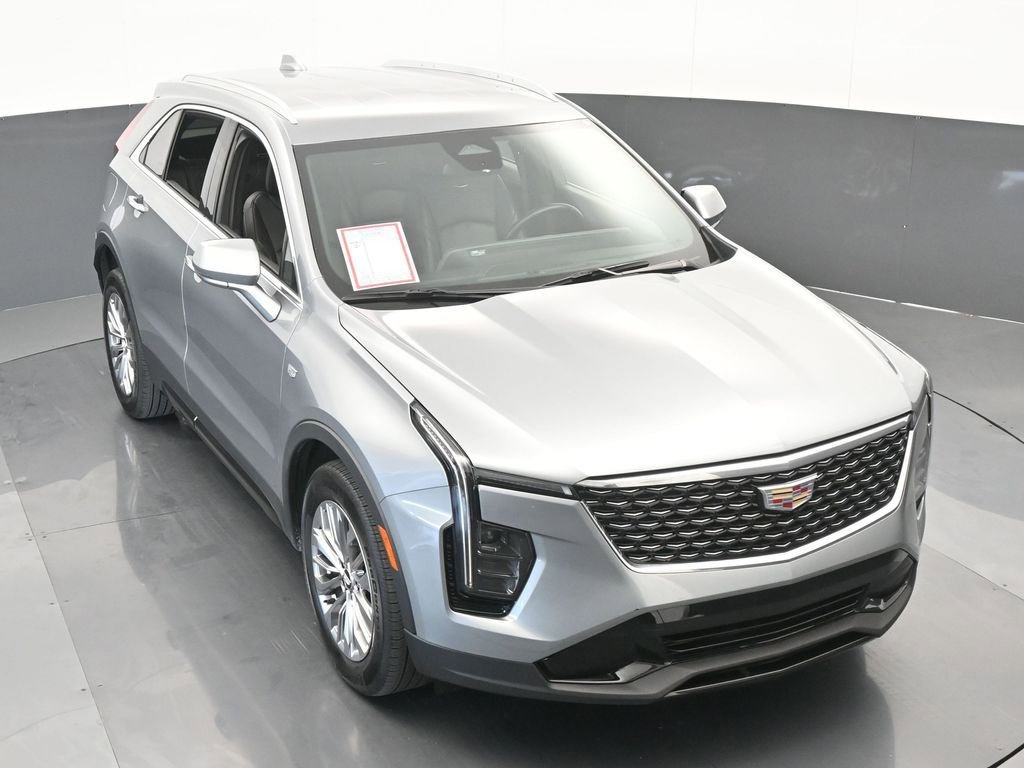 Used 2024 Cadillac XT4 Premium Luxury image 53