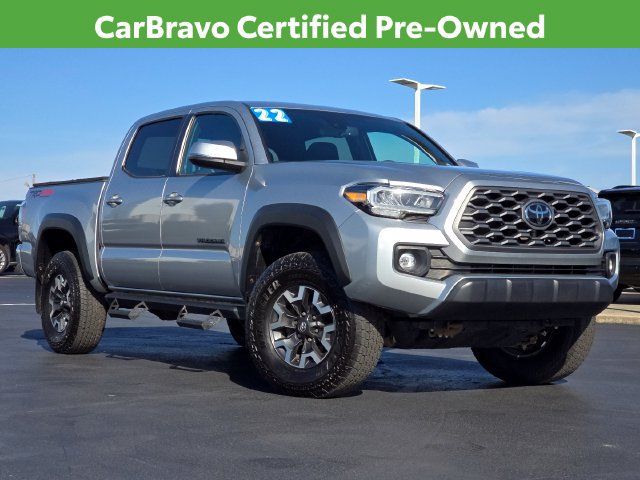 Used 2022 Toyota Tacoma TRD Off-Road AWD/4WD image 2