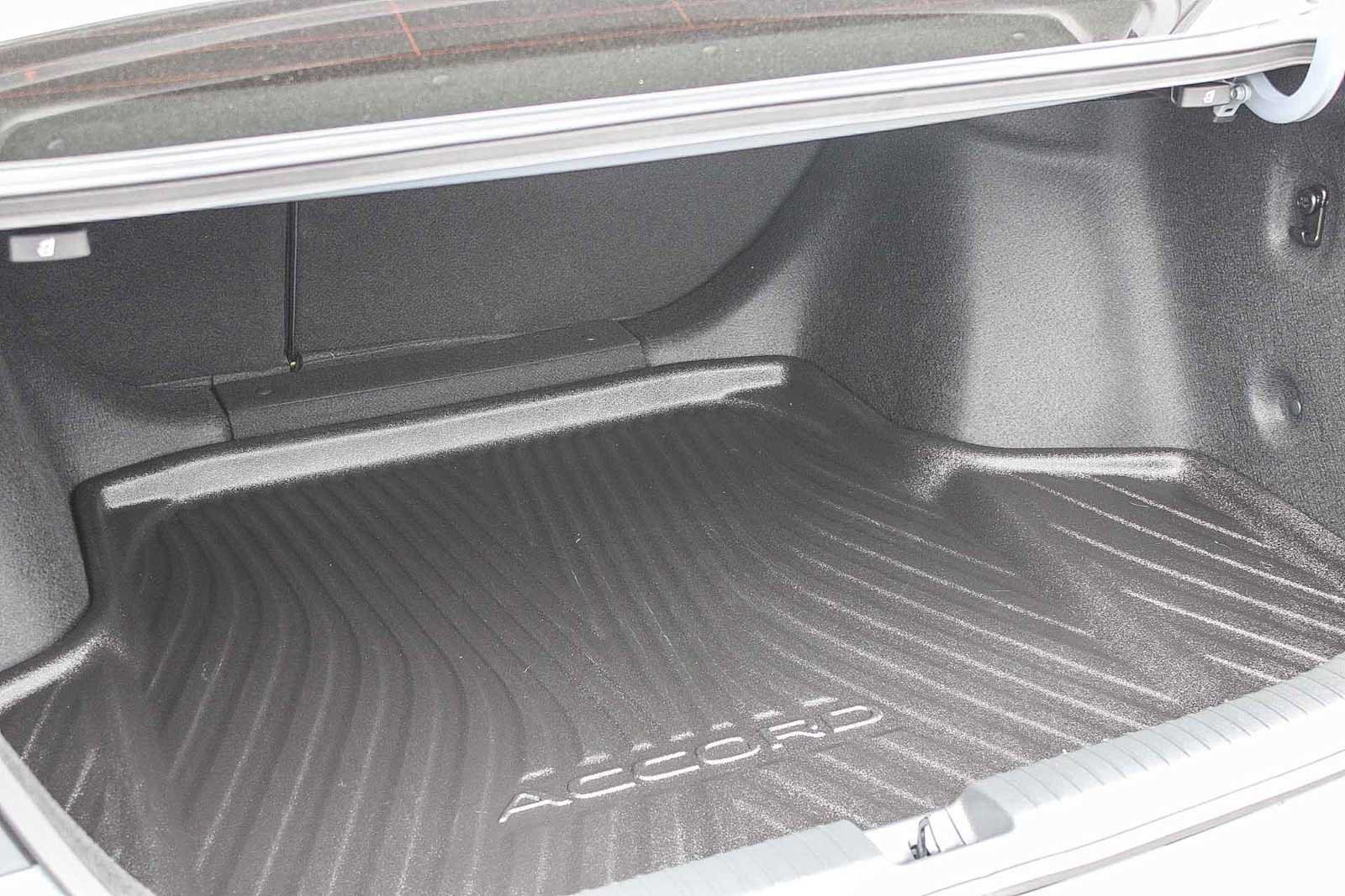 Certified 2024 Honda Accord Sport image 25