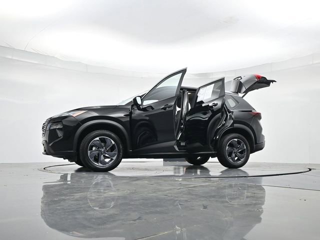 Used 2025 Nissan Rogue SV image 52