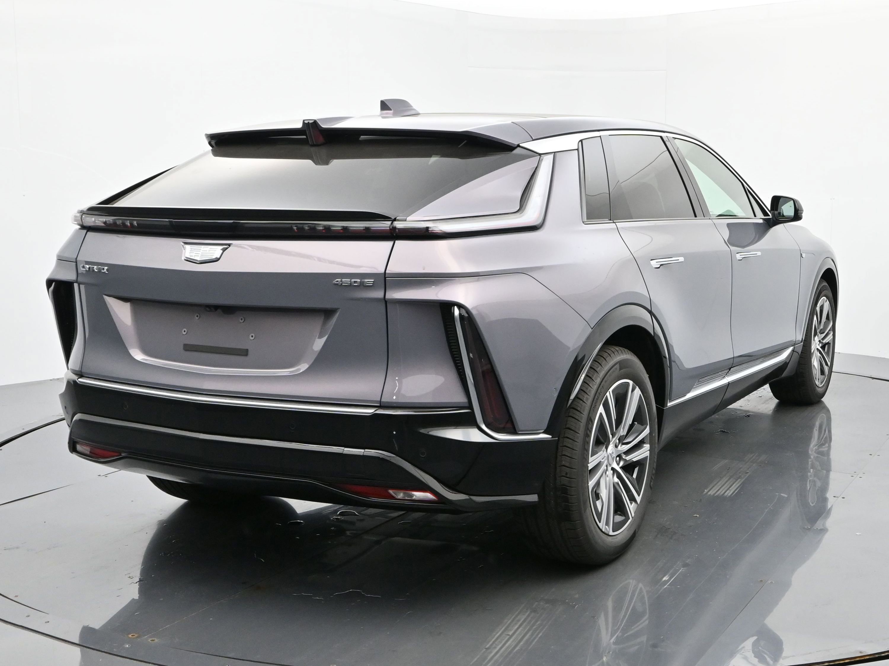 New 2026 Cadillac Lyriq Luxury image 5
