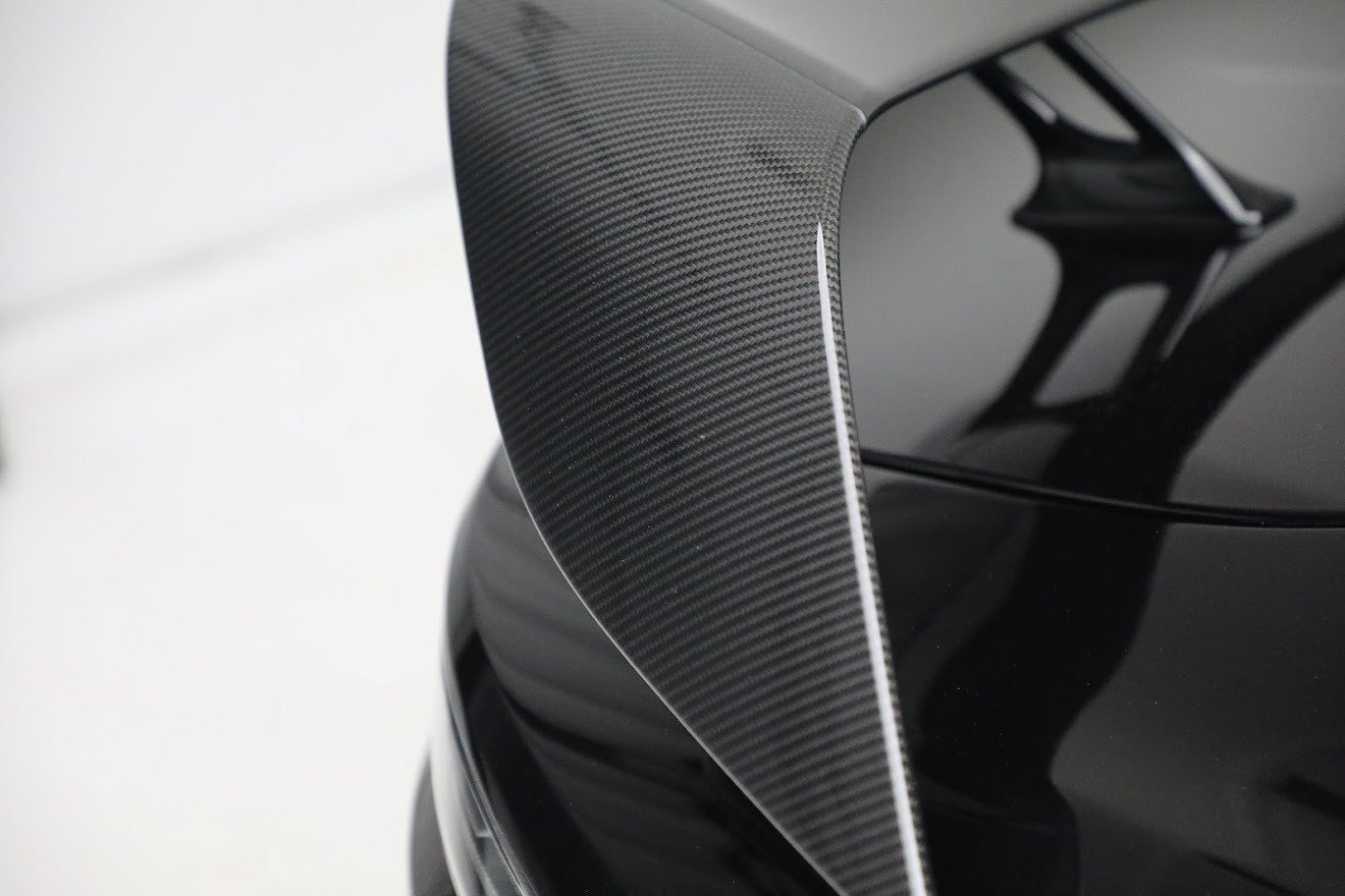 Used 2023 Aston Martin V12 Vantage Roadster RWD image 32