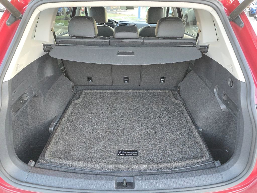 Used 2019 Volkswagen Tiguan SEL image 22