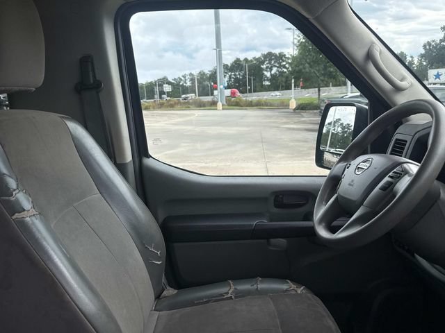 Used 2017 Nissan NV 3500 SV w/ SV Technology Package RWD image 12