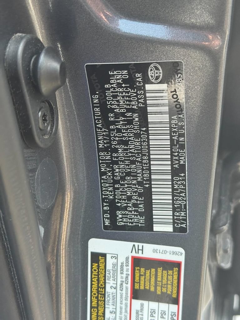 Used 2018 Toyota Avalon Limited FWD image 33