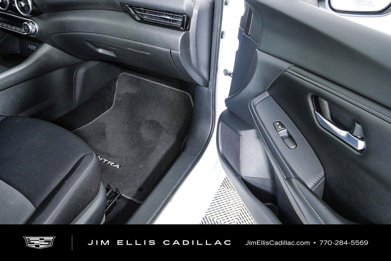 Used 2020 Nissan Sentra SV FWD image 23